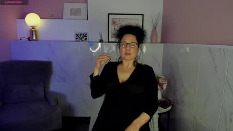 Snapshot of anita_muse chatting on December 27, 2:12 pm Anita online show from December 27, 2:12 pm