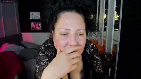 Anita online show from November 2, 10:02 pm