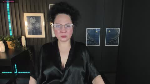 Snapshot of anita_muse chatting on January 4, 1:42 pm Anita online show from January 4, 1:42 pm