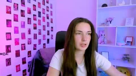 Anita online show from July 9, 8:39 am