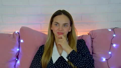 Snapshot of anitaventure chatting on October 2, 4:28 am AnitaVenture online show from October 2, 4:28 am