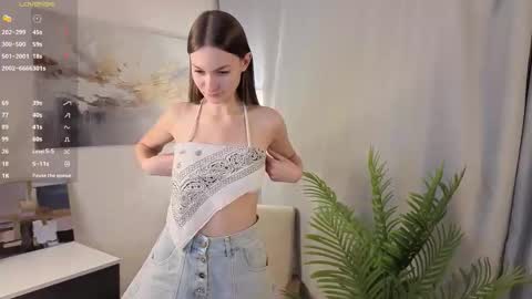 Anita online show from October 18, 4:21 pm