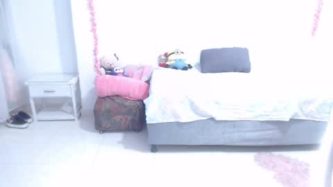 anitta_bell1 online show from December 9, 7:39 pm