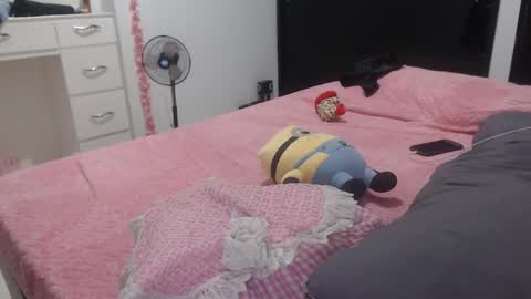 anitta_bell1 online show from March 6, 3:02 am