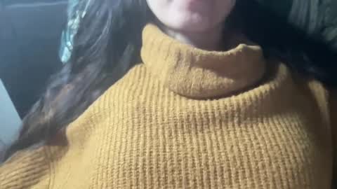 Snapshot of anje_forsexytime chatting on December 18, 6:03 pm Anje online show from December 18, 6:03 pm