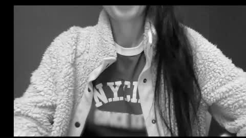 Snapshot of anje_forsexytime chatting on December 2, 4:07 pm Anje online show from December 2, 4:07 pm
