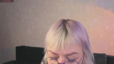 ann_annise online show from March 1, 6:57 am