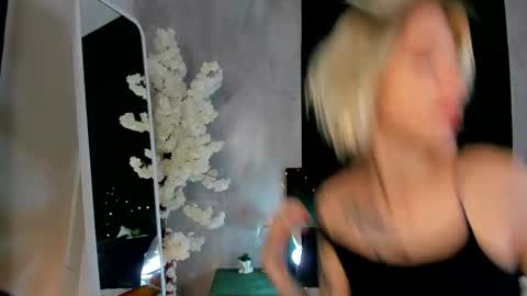 ann online show from February 18, 1:49 am