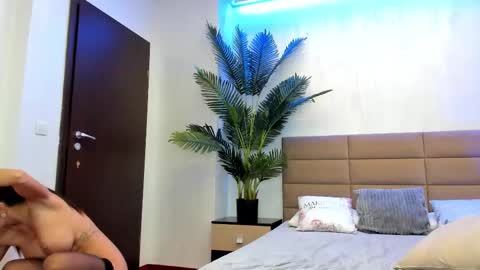 anna_nobel online show from September 28, 5:47 am