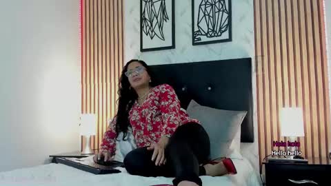 Annaarela online show from December 23, 8:47 pm