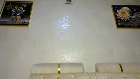 Annabel online show from February 12, 5:48 pm