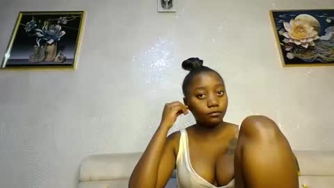 Annabel online show from February 8, 6:01 pm