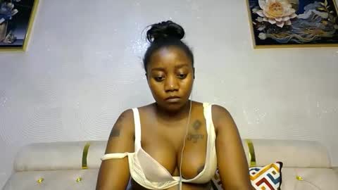 Annabel online show from February 12, 3:07 am