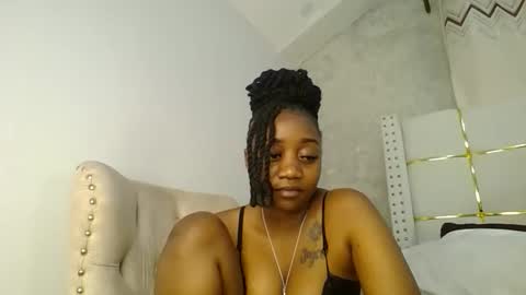 Annabel online show from October 27, 9:09 pm