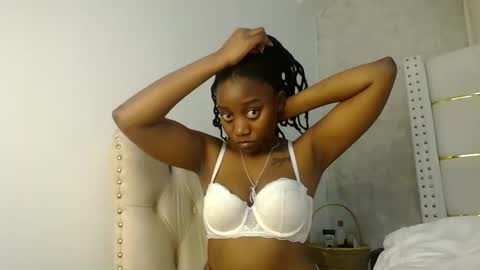 Annabel online show from October 20, 10:57 pm