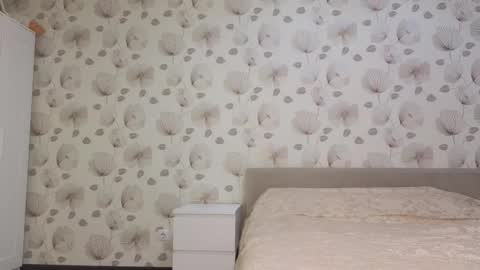 annabel_themoon online show from October 16, 2:03 am