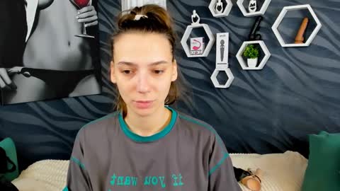 Snapshot of annabishop chatting on February 10, 3:13 am annabishop online show from February 10, 3:13 am