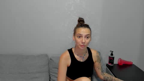 Snapshot of annabishop chatting on September 14, 12:19 am annabishop online show from September 14, 12:19 am
