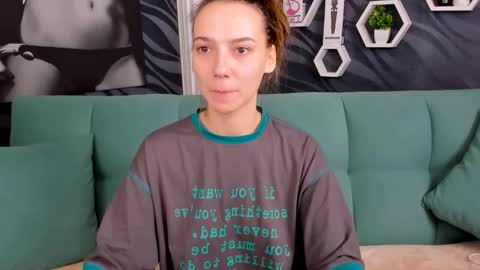 Snapshot of annabishop chatting on February 12, 3:18 am annabishop online show from February 12, 3:18 am