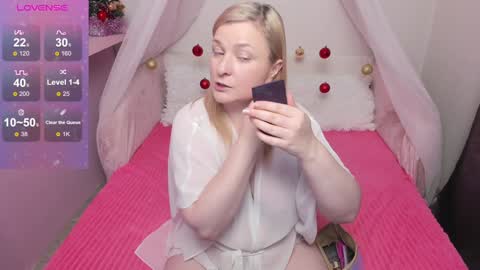 AnnaCherri online show from December 29, 2:38 am