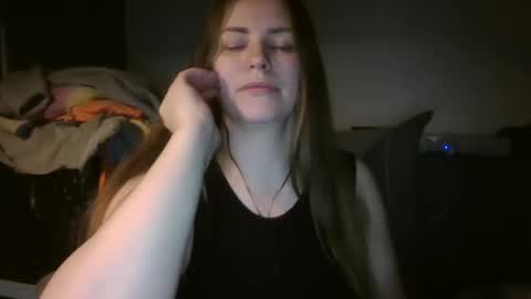 annadiamond1 online show from December 3, 9:34 pm