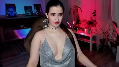Snapshot of annalluring chatting on March 10, 4:03 pm annalluring online show from March 10, 4:03 pm