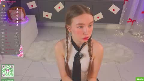 Holly Molly Im Polly online show from March 15, 7:38 pm