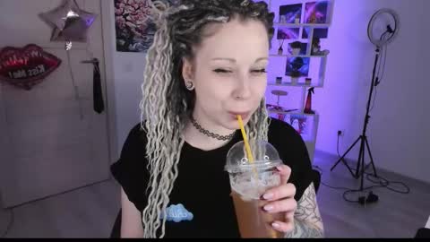 Anna online show from October 1, 4:45 pm