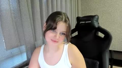 Anna online show from September 13, 3:09 pm