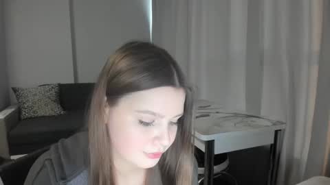Anna online show from March 5, 3:18 pm