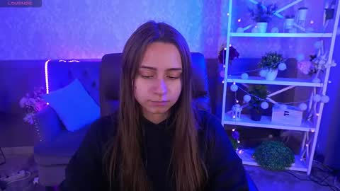 Anna online show from October 11, 7:05 pm