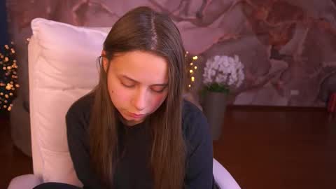 Anna online show from October 3, 9:20 pm