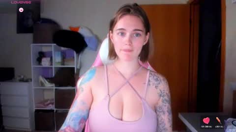 AnnaRoading online show from November 1, 11:09 pm