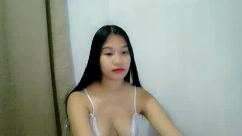 Riane online show from September 22, 1:20 pm