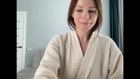 Snapshot of annaxblossom chatting on October 1, 2:11 pm AnnaxBlossom online show from October 1, 2:11 pm