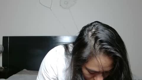 Anna online show from December 15, 5:23 am