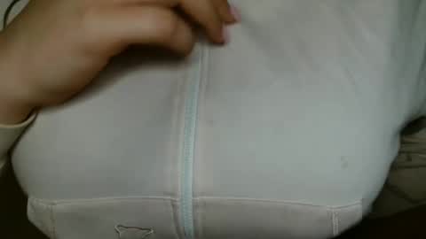 Bella online show from March 26, 5:36 pm