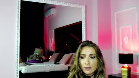 Anna online show from February 9, 7:32 am