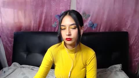 Anne online show from February 19, 9:58 pm