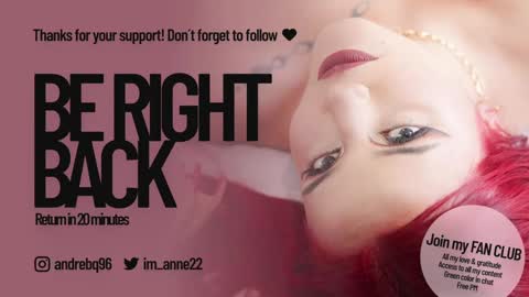 Snapshot of anne_julienne chatting on February 1, 11:37 pm online show from February 1, 11:37 pm