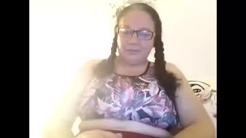 Snapshot of anne_peachtits chatting on October 16, 3:36 pm Verybigtits online show from October 16, 3:36 pm