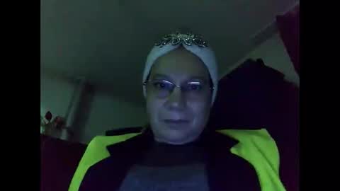 Snapshot of anne_peachtits chatting on October 11, 5:37 pm Verybigtits online show from October 11, 5:37 pm