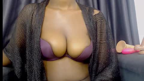 ann online show from October 11, 9:39 pm