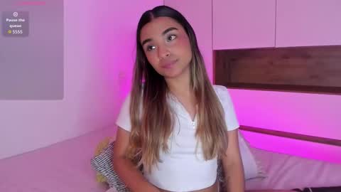 Anne  online show from January 10, 6:56 pm