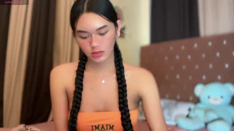 Snapshot of annedee_ chatting on February 25, 10:09 pm Kim online show from February 25, 10:09 pm