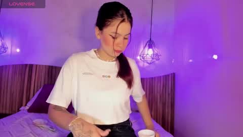 Anne online show from January 26, 3:06 am