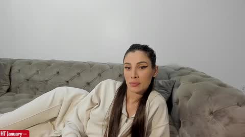 AnneMarieee online show from January 6, 7:56 pm