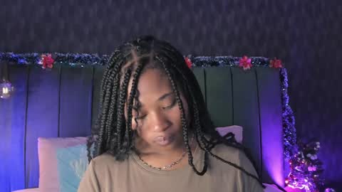 Anneth online show from December 18, 8:03 pm