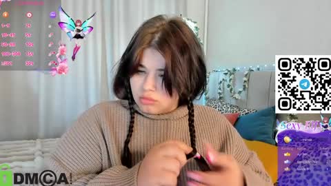 annette_nelsone online show from April 1, 3:29 am