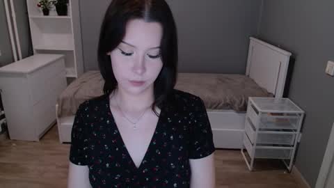 Snapshot of annflowerla chatting on September 9, 7:46 pm AnnFlowerLa online show from September 9, 7:46 pm